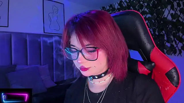 Kitty Gang online show from 10-04-25, 02:35