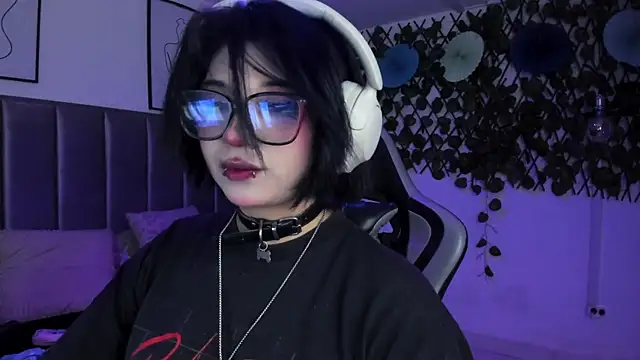 Kitty Gang online show from 07-14-26, 12:54