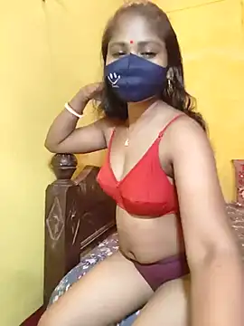 Snapshot of indiancouple09 chatting on 05-19-26, 04:25 indiancouple09 online show from 05-19-26, 04:25