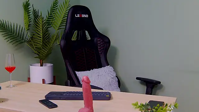 AngellaWhitte online show from 02-15-25, 12:15