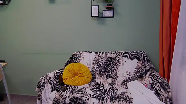 AngellaWhitte online show from 03-11-25, 11:23