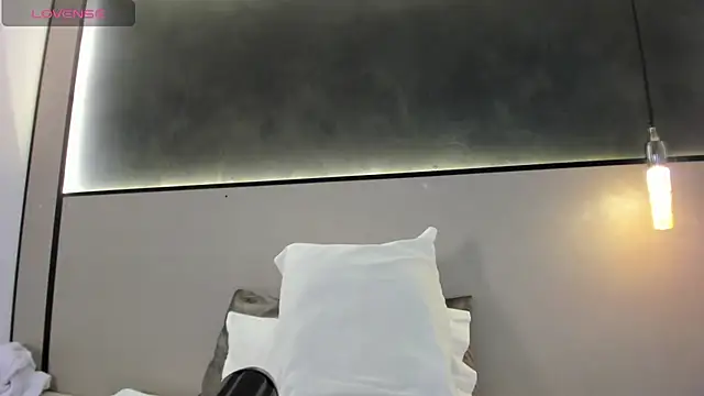 emma collson online show from 09-12-25, 03:06