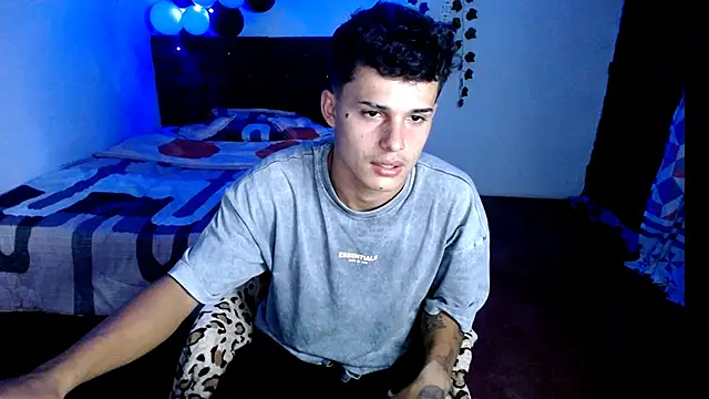 freddy romas online show from 10-26-25, 01:28