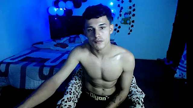 freddy romas online show from 10-23-25, 01:04