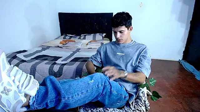 freddy romas online show from 09-29-25, 01:56
