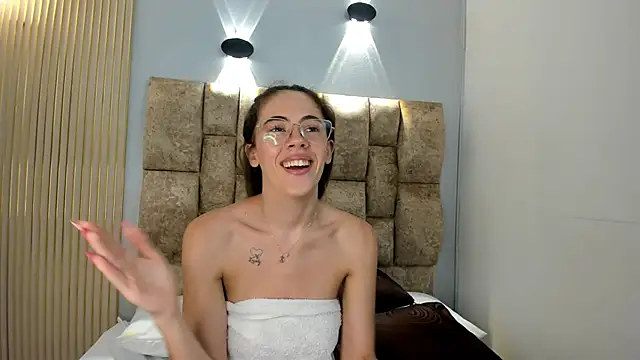 yulievans online show from 03-18-25, 07:22