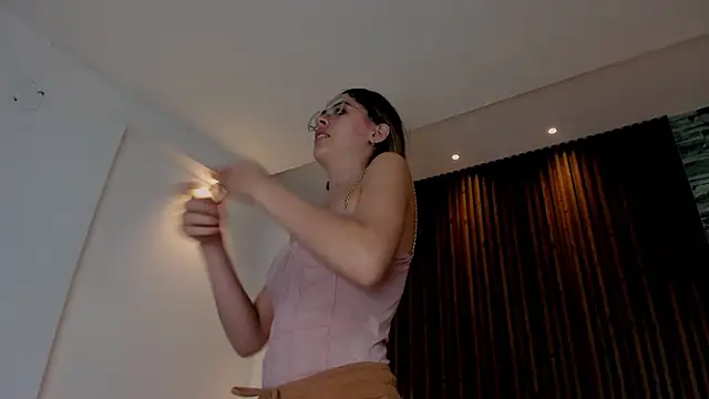 yulievans online show from 02-05-25, 06:48