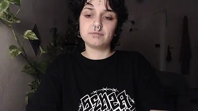 Snapshot of kinkyspirali chatting on 02-01-26, 09:13 kinkyspirali online show from 02-01-26, 09:13