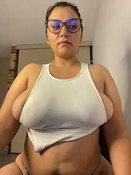 Lili-52 online show from 12-29-24, 11:18