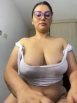 Lili-52 online show from 02-01-25, 04:22