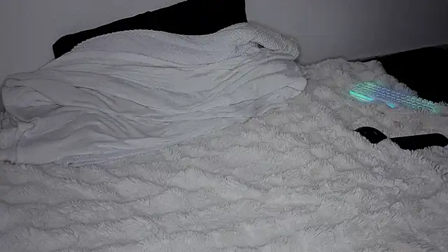 soysara15 online show from 03-18-26, 02:15