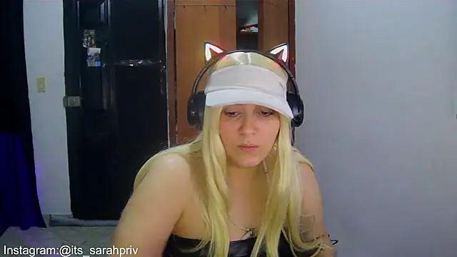 Snapshot of soysara15 chatting on 07-20-26, 09:28 soysara15 online show from 07-20-26, 09:28