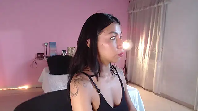 selene gils online show from 06-01-26, 07:13