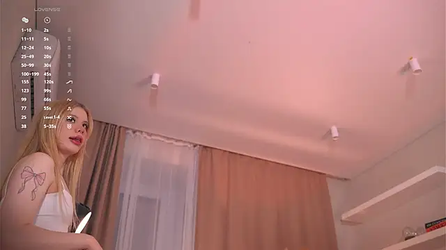 ZaraDudley online show from 11-04-25, 04:33