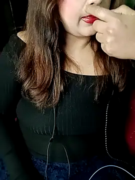 Snapshot of Sexy_Queen6 chatting on 02-08-25, 08:21 Sexy Queen6 online show from 02-08-25, 08:21