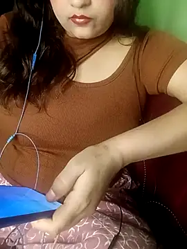 Snapshot of Sexy_Queen6 chatting on 03-06-25, 11:31 Sexy Queen6 online show from 03-06-25, 11:31