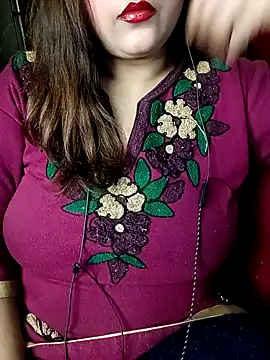 Snapshot of Sexy_Queen6 chatting on 02-06-25, 06:46 Sexy Queen6 online show from 02-06-25, 06:46