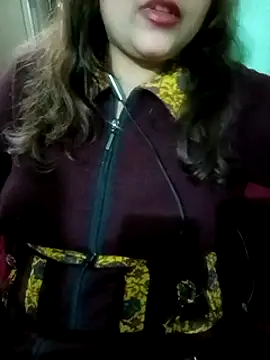 Snapshot of Sexy_Queen6 chatting on 02-01-25, 06:21 Sexy Queen6 online show from 02-01-25, 06:21