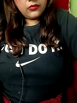 Snapshot of Sexy_Queen6 chatting on 01-24-25, 08:00 Sexy Queen6 online show from 01-24-25, 08:00