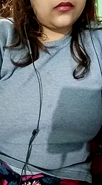 Snapshot of Sexy_Queen6 chatting on 01-24-25, 05:21 Sexy Queen6 online show from 01-24-25, 05:21