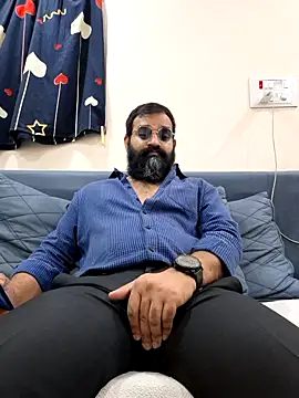 Snapshot of Fun_Guuy chatting on 02-23-26, 04:36 Fun Guuy online show from 02-23-26, 04:36