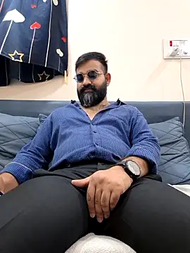 Snapshot of Fun_Guuy chatting on 03-23-26, 12:27 Fun Guuy online show from 03-23-26, 12:27