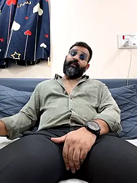 Snapshot of Fun_Guuy chatting on 03-27-26, 10:16 Fun Guuy online show from 03-27-26, 10:16