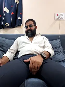 Snapshot of Fun_Guuy chatting on 02-15-26, 02:34 Fun Guuy online show from 02-15-26, 02:34