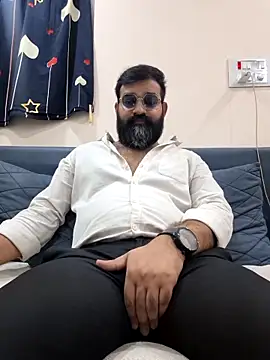 Snapshot of Fun_Guuy chatting on 04-14-26, 03:00 Fun Guuy online show from 04-14-26, 03:00