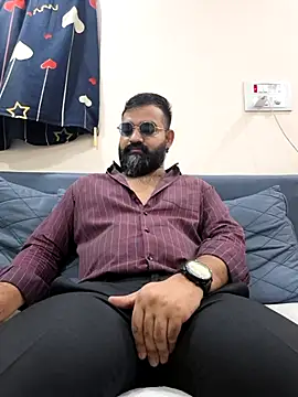 Snapshot of Fun_Guuy chatting on 03-17-26, 02:47 Fun Guuy online show from 03-17-26, 02:47