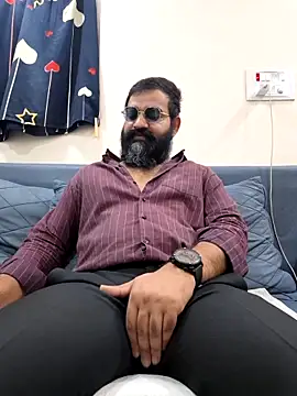 Snapshot of Fun_Guuy chatting on 03-01-26, 03:17 Fun Guuy online show from 03-01-26, 03:17