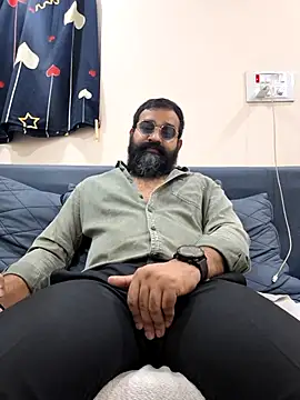 Snapshot of Fun_Guuy chatting on 02-23-26, 04:51 Fun Guuy online show from 02-23-26, 04:51