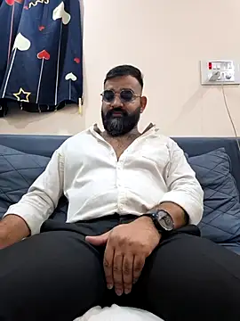 Snapshot of Fun_Guuy chatting on 03-02-26, 03:07 Fun Guuy online show from 03-02-26, 03:07