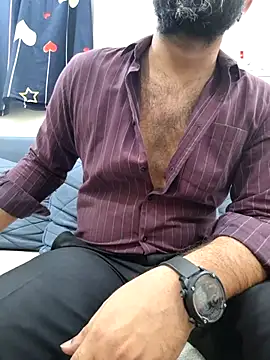 Snapshot of Fun_Guuy chatting on 03-28-26, 06:03 Fun Guuy online show from 03-28-26, 06:03