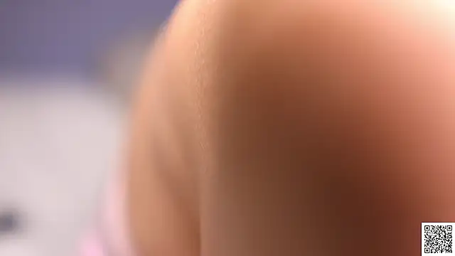 Lexi hugges online show from 10-15-25, 08:44