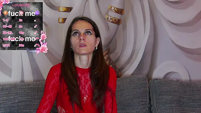 hailey peach online show from 10-17-25, 04:53