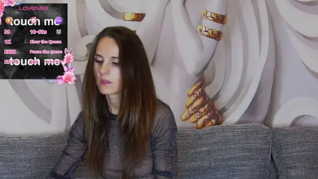 hailey peach online show from 10-16-25, 04:59