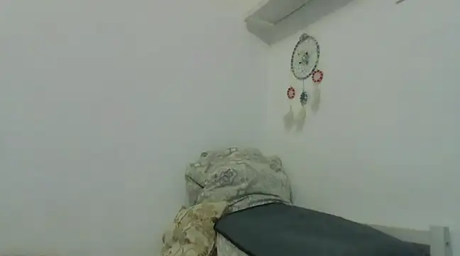 Snapshot of ButterflyJill chatting on 02-26-25, 07:42 ButterflyJill online show from 02-26-25, 07:42