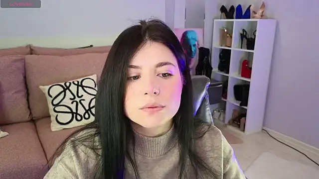 Jenna Adams  online show from 10-17-25, 12:36