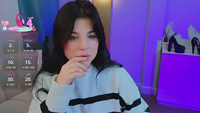 Jenna Adams  online show from 10-05-25, 12:45