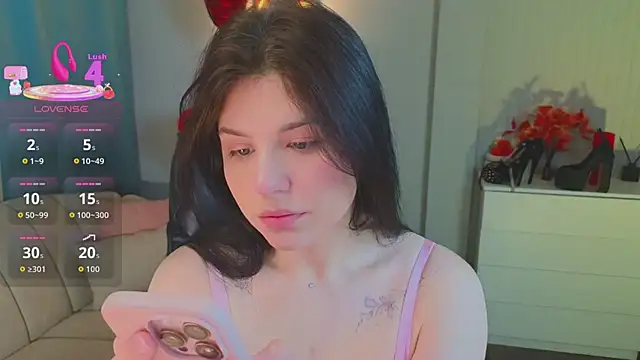 Jenna Adams  online show from 03-30-26, 01:18