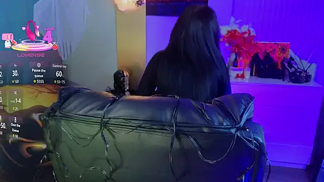 Jenna Adams  online show from 11-01-25, 01:45