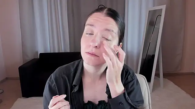 helentasty online show from 09-24-25, 02:18