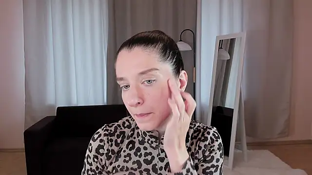 helentasty online show from 09-14-25, 02:34