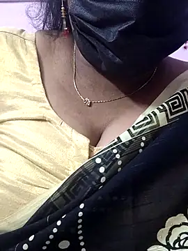 mallu-sumi online show from 01-18-26, 05:16