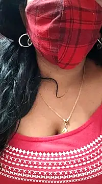 Snapshot of mallu-sumi chatting on 03-21-25, 12:51 mallu-sumi online show from 03-21-25, 12:51