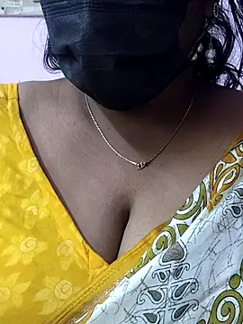 mallu-sumi online show from 12-15-25, 07:36