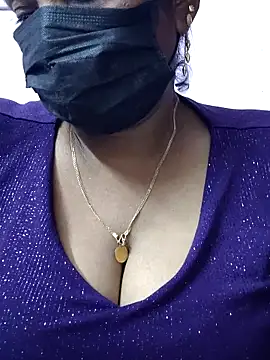 mallu-sumi online show from 04-17-26, 04:21