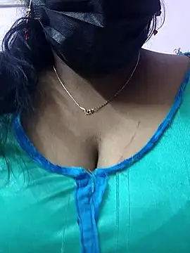 mallu-sumi online show from 01-17-26, 05:49