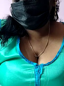 mallu-sumi online show from 04-10-26, 04:30